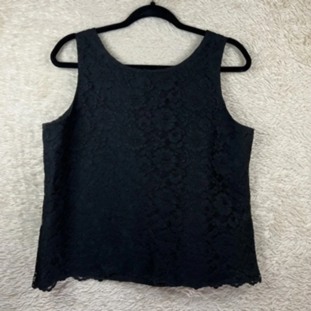 Diversity Blouse Tank Top Womens‎ 14 Black Floral Lace Scoop Neck Lined Pullover